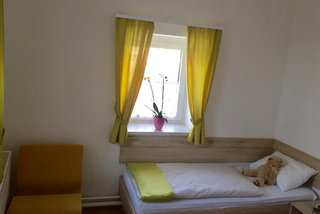 Apartmaji In Sobe Tina Kranjska Gora Exterior photo